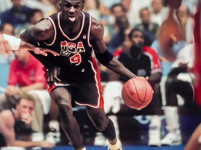 比赛一开始 比赛一开始